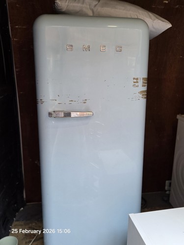 Smeg retro style fridge - smeg,