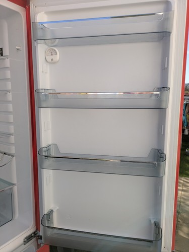 Swan retro fridge freezer - fridge,