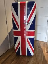 Smeg FAB28YUJ1 freestanding